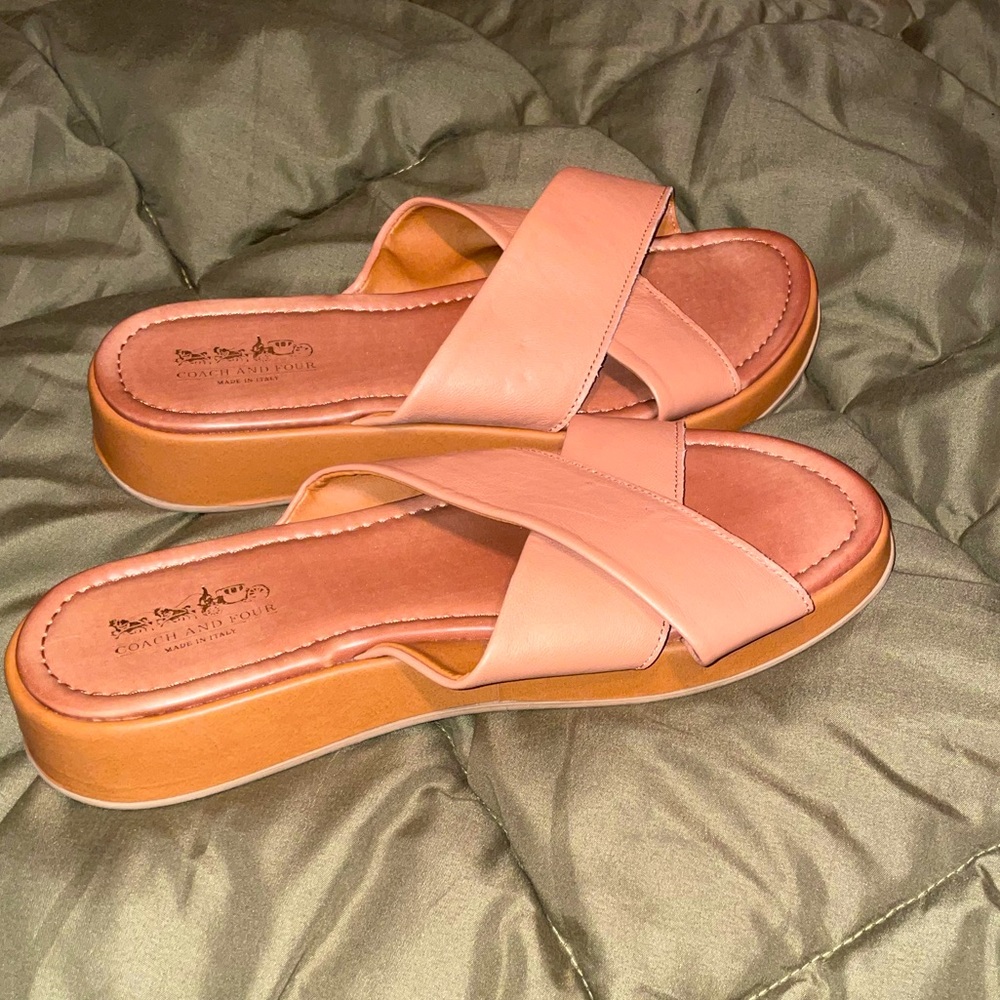 Coach & Four Slip-on Beige Sandals